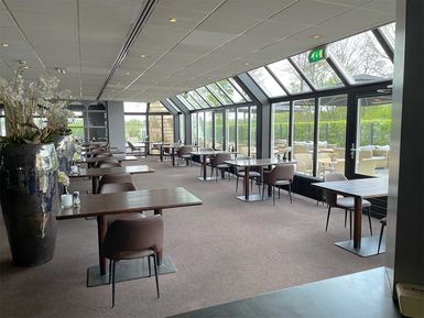 L1 's-Hertogenbosch-Interieur-Restaurant achter 1 HR