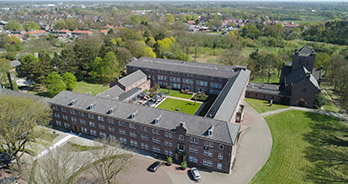 Luchtfoto van Fletcher Kloosterhotel Willibrordhaeghe