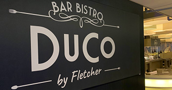 Logo Bar Bistro Duco in het restaurant