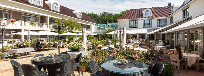 672 x 250 Exterieur Oud London Terras