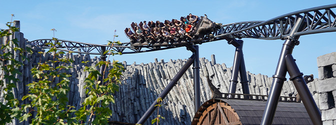 672 x 250 Achtbaan Phantasialand