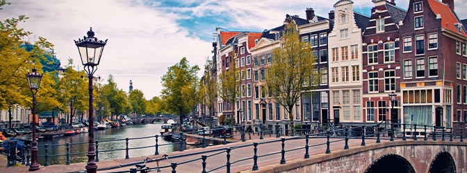 672 x 250 Grachten Amsterdam