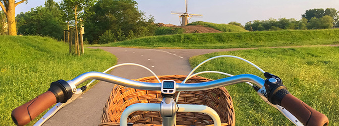 672 x 250 Fiets Natuur Molen