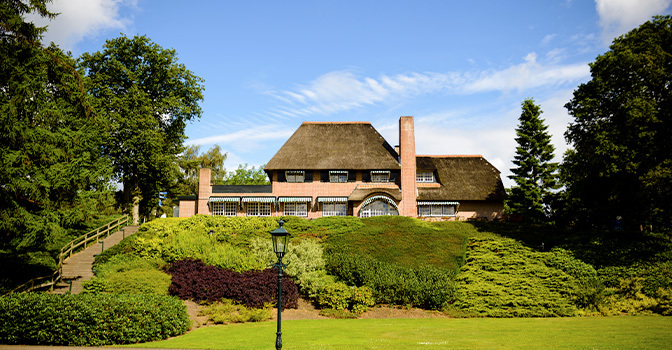 Fletcher Hotel-Restaurant De Wipselberg-Veluwe bestaat 100 jaar