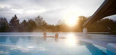 buitenbad bij BLUE Spa Haamstede