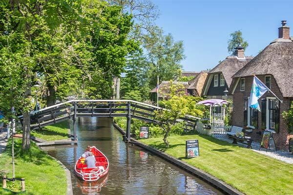 Giethoorn