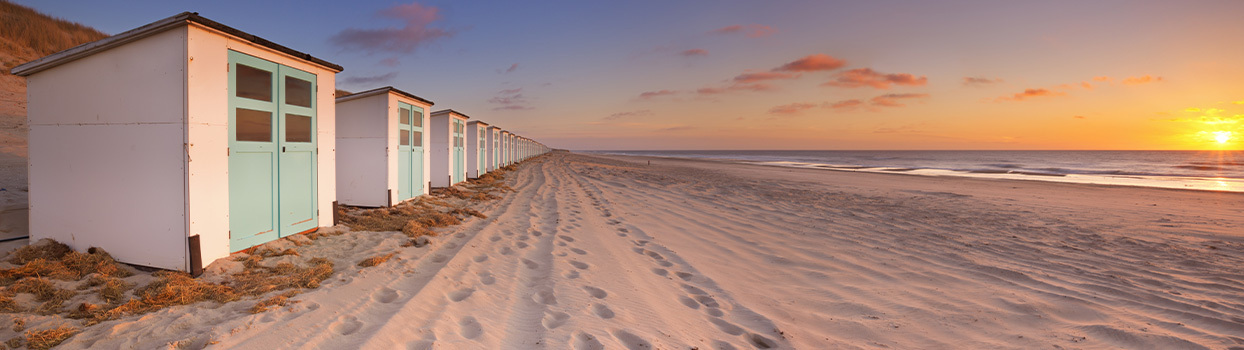 Strandhuisjes op Texels strand