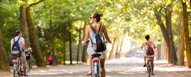 Fietsers door het Vondelpark