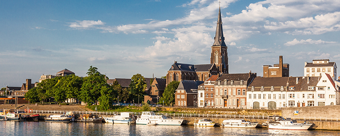 Maas Maastricht skyline