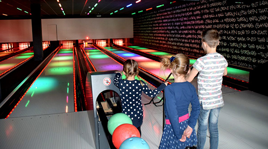 kinderen bowlen bij bowling helmond