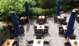 Terras van Fletcher Landhotel Bosrijk Roermond