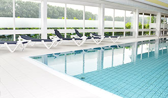 Zwembad van Fletcher Hotel-Restaurant Spaarnwoude