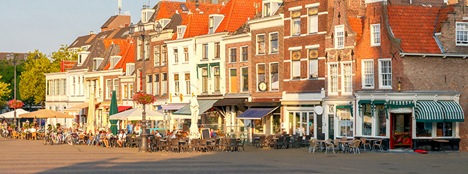 Zonnige terrassen in Delft